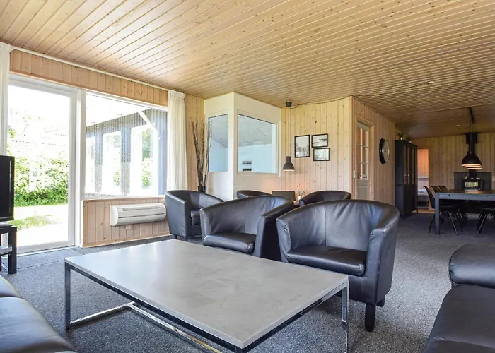 Nyaraló Cozy In With Sauna *